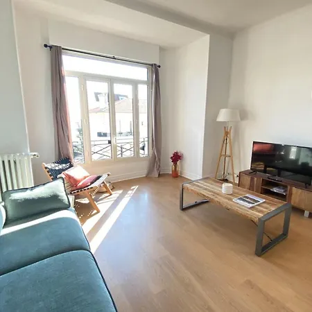 Apartment 06aa1-beau T2 500m De La Plage Et De La Croisette Cannes