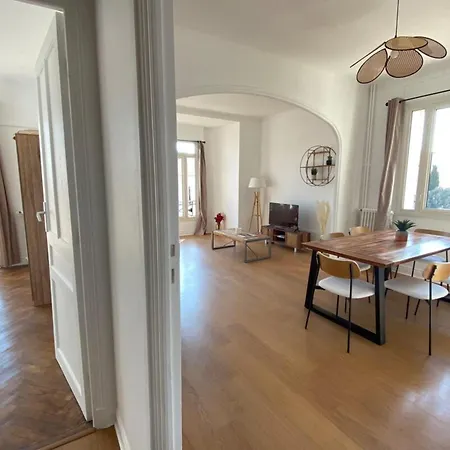 Apartment 06aa1-beau T2 500m De La Plage Et De La Croisette Cannes